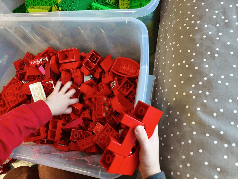 Ateliers briques construction enfants grenoble