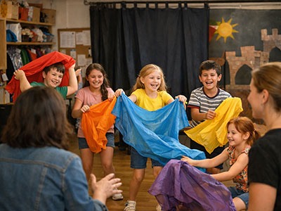 ateliers artistiques pour enfants neuroatypiques à Grenoble
